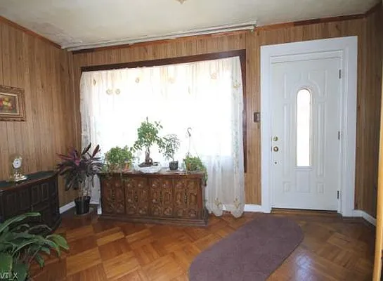 Sold by Fillmore | media 6