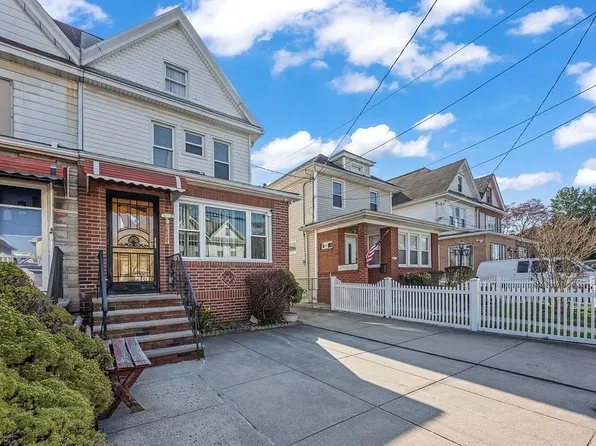 1569 E 45th St, Brooklyn, NY 11234