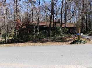 5817 Indian Brook Dr, Matthews, NC 28104