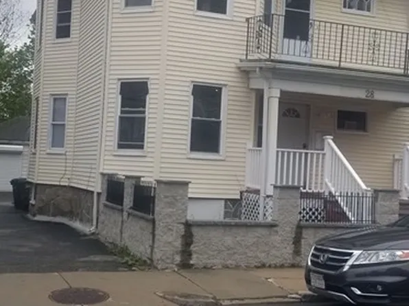 28 Haslet St, Roslindale, MA 02131