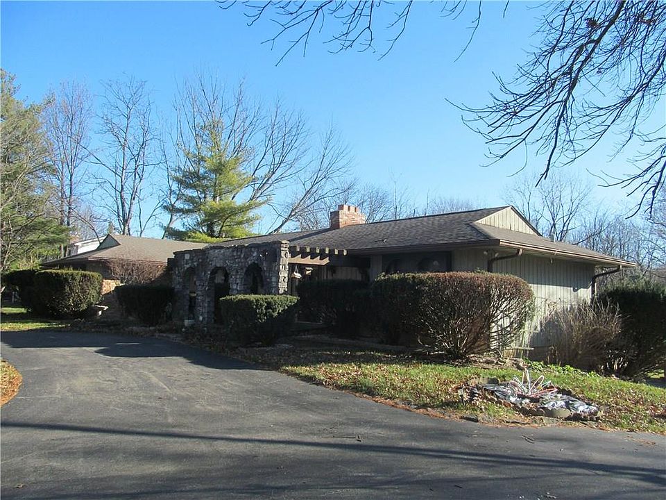 1st image of 7915 Goodway Dr