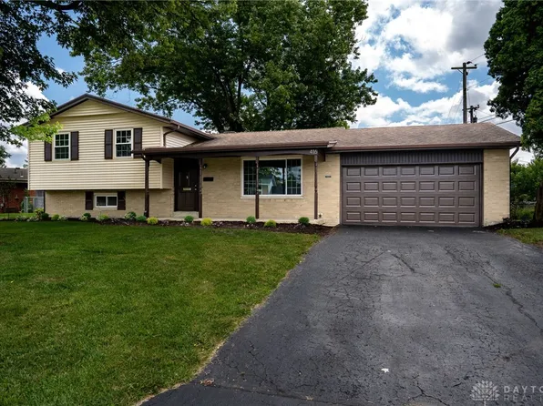 416 Katy Ln, Englewood, OH 45322