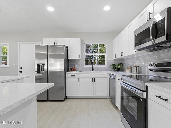 2nd image of 2147 MANEY Drive