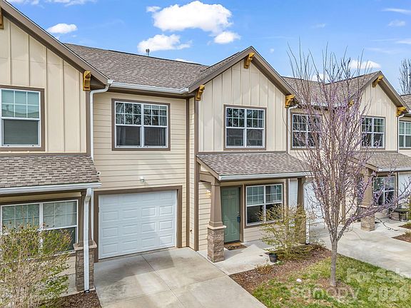 2nd image of 1106 Lynwood Forest Rd