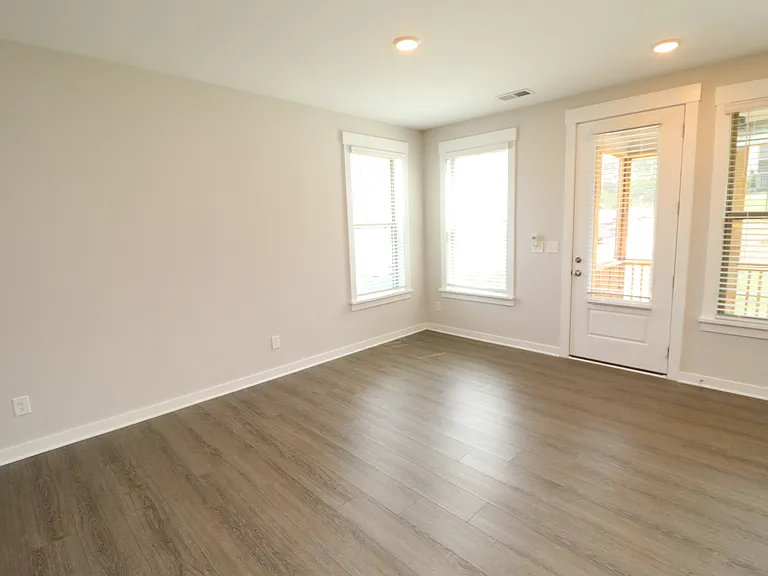 2151 Maggie Valley Dr — Photo 14