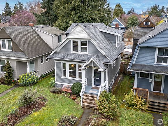 2nd image of 926 S Sheridan Avenue