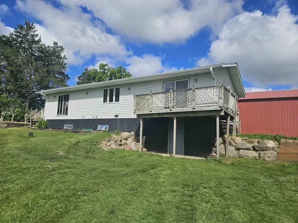 6904 E Buckeye Rd, Madison, WI 53718