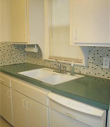3rd image of 1246 Orchard Heights Dr