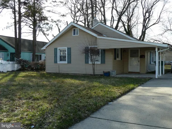 1009 Winder Dr, Bristol, PA 19007