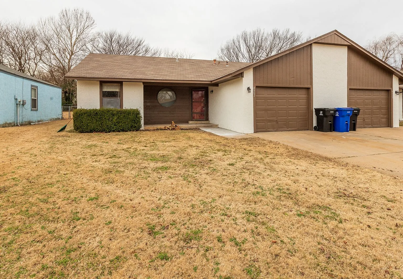4902 S Gum Ave — Photo 4