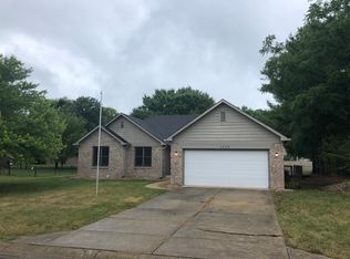 1208 Spring Mill Dr, Avon, IN 46123