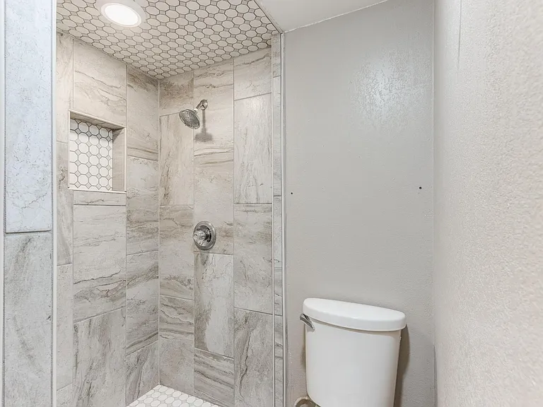 6804 Elk Canyon Rd — Photo 6