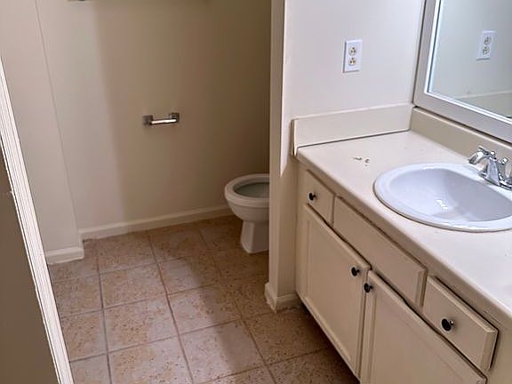 Main Bathroom