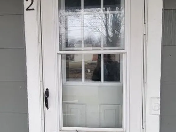 301 Park Ave #2, Medina, NY 14103