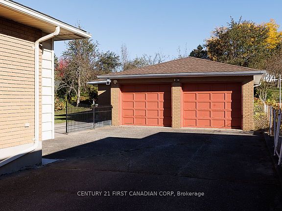 3rd image of 1230 Hamilton Rd