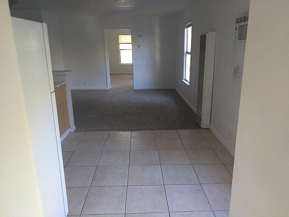 5th image of 1563 Montgomery St APT C