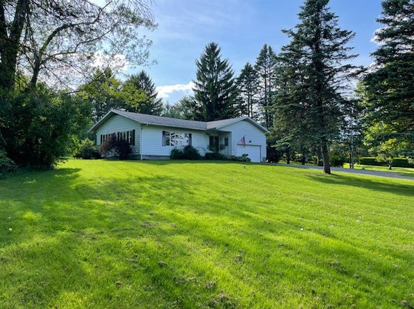 824 Franklin St, Skaneateles, NY 13152