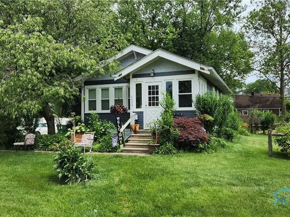 1111 Dixie Hwy, Rossford, OH 43460