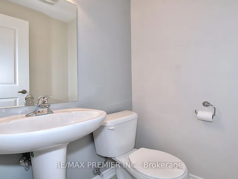 105 Kayla Cres #10 — Photo 21