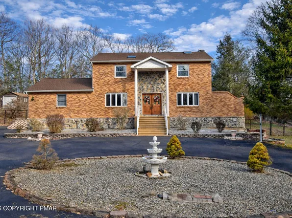 214 Sunrise Loop, Henryville, PA 18332