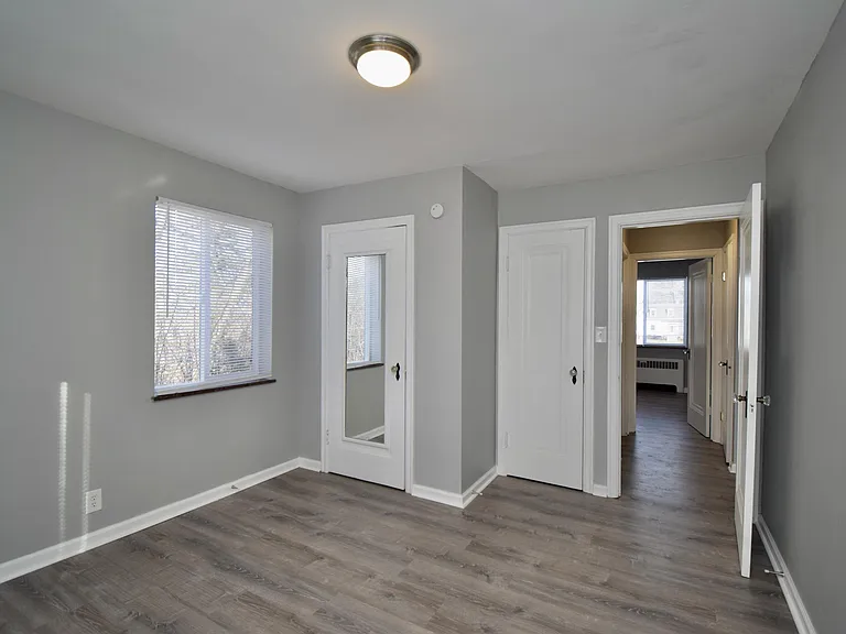 5219 Colerain Ave — Photo 14