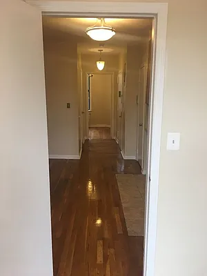 Rented by Lang Realty LLC | media 16