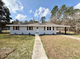 818 Cedar Grove Ave, Picayune, MS 39466