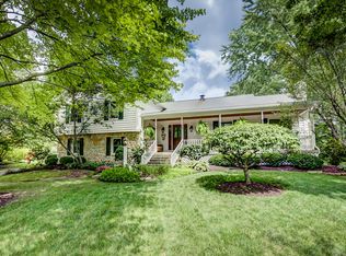 1391 Hickoryview Ct, Dayton, OH 45458