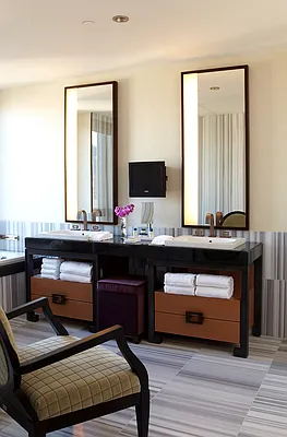 Sold by Douglas Elliman | media 15