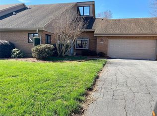 121 Willowbrook Pl, Advance, NC 27006