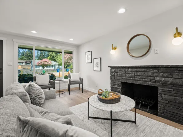 515 NE 123rd St, Seattle, WA 98125