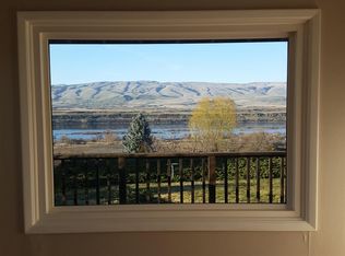 2120 E 10th St, The Dalles, OR 97058