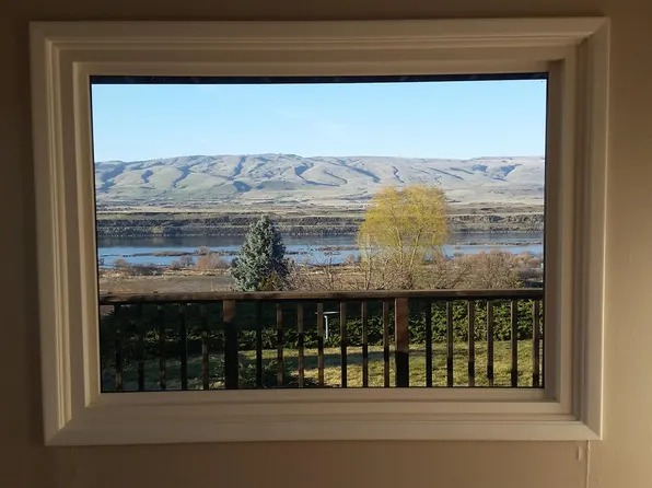 2120 E 10th St, The Dalles, OR 97058