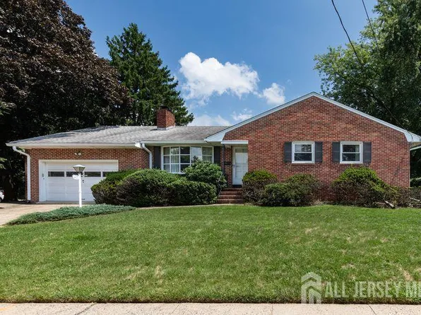 47 Brookfall Rd, Edison, NJ 08817