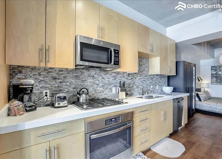 353 E Bonneville Ave #915 — Photo 13