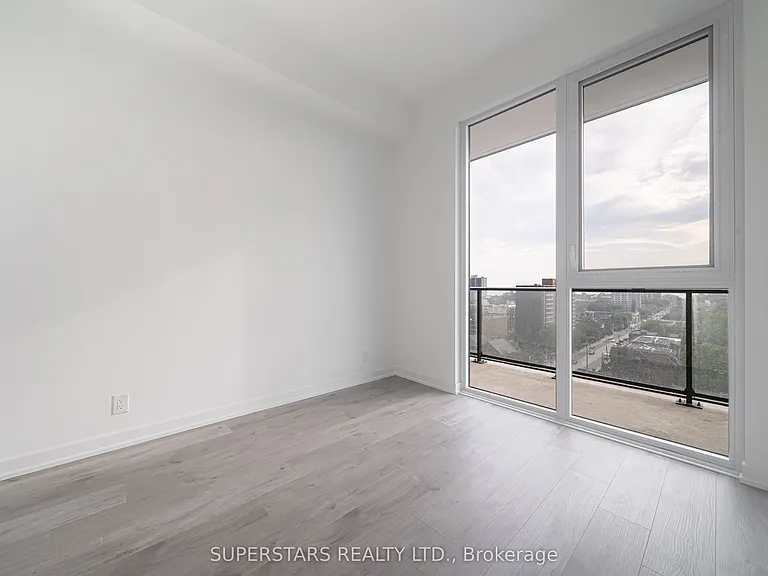285 Dufferin St #1124 — Photo 10