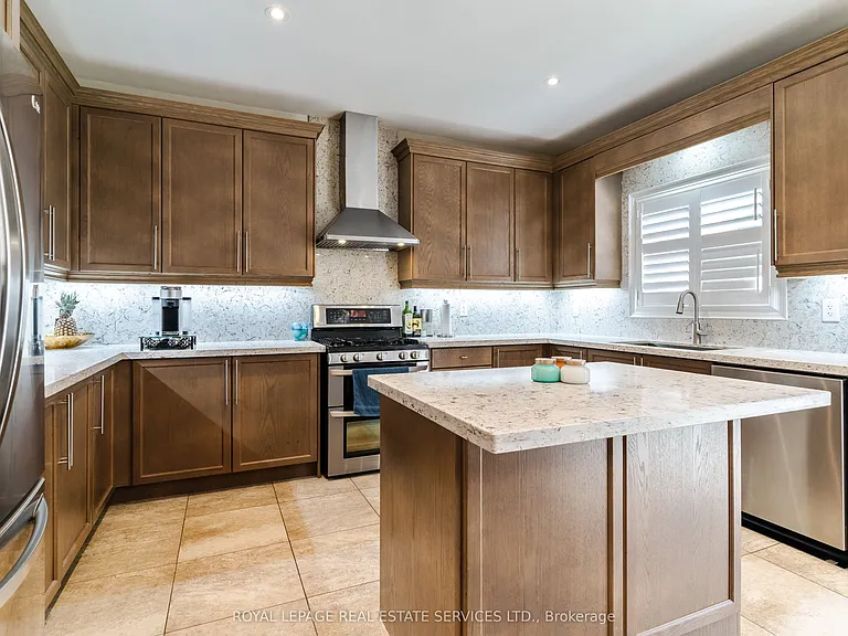 531 Bridgeview Rd — Photo 9