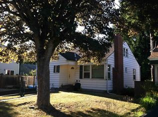 1012 NE 102nd St, Seattle, WA 98125