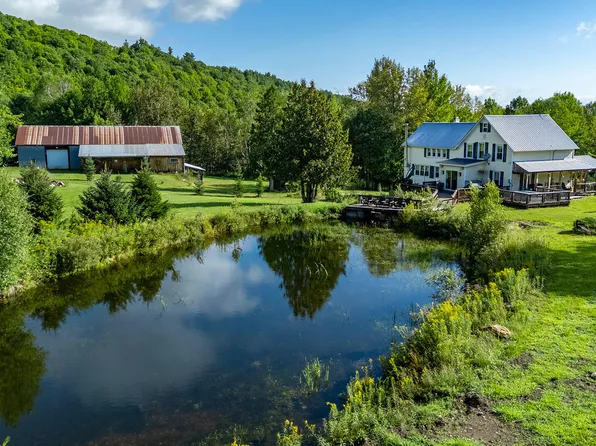 288 Pup Hill Rd, Saranac, NY 12981