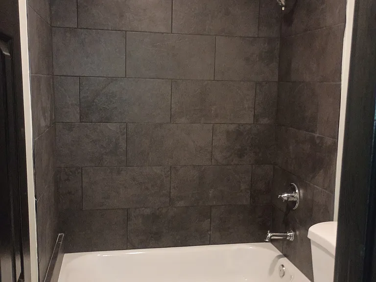 677 Baltimore St — Photo 12