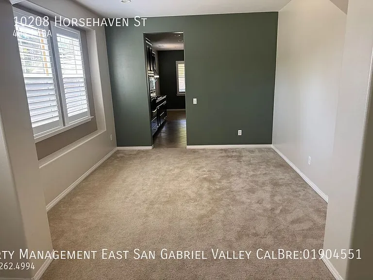 10208 Horsehaven St — Photo 24