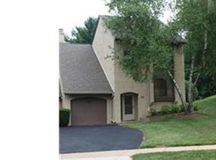140 Golf Club Dr, Langhorne, PA