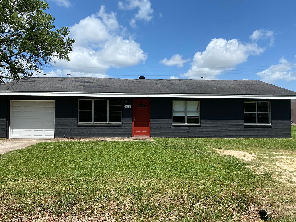 1st image of 135 Schoolview Dr