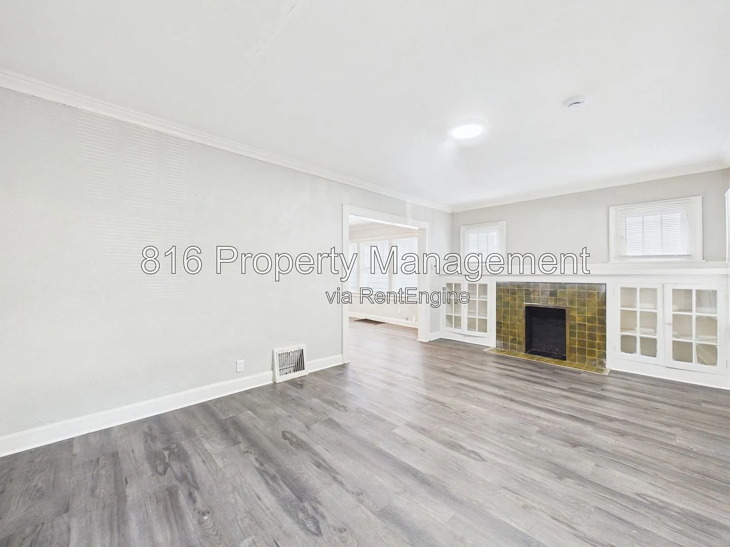 2 bed, 1.0 bath, 993 sqft, $1,050 — Photo 4