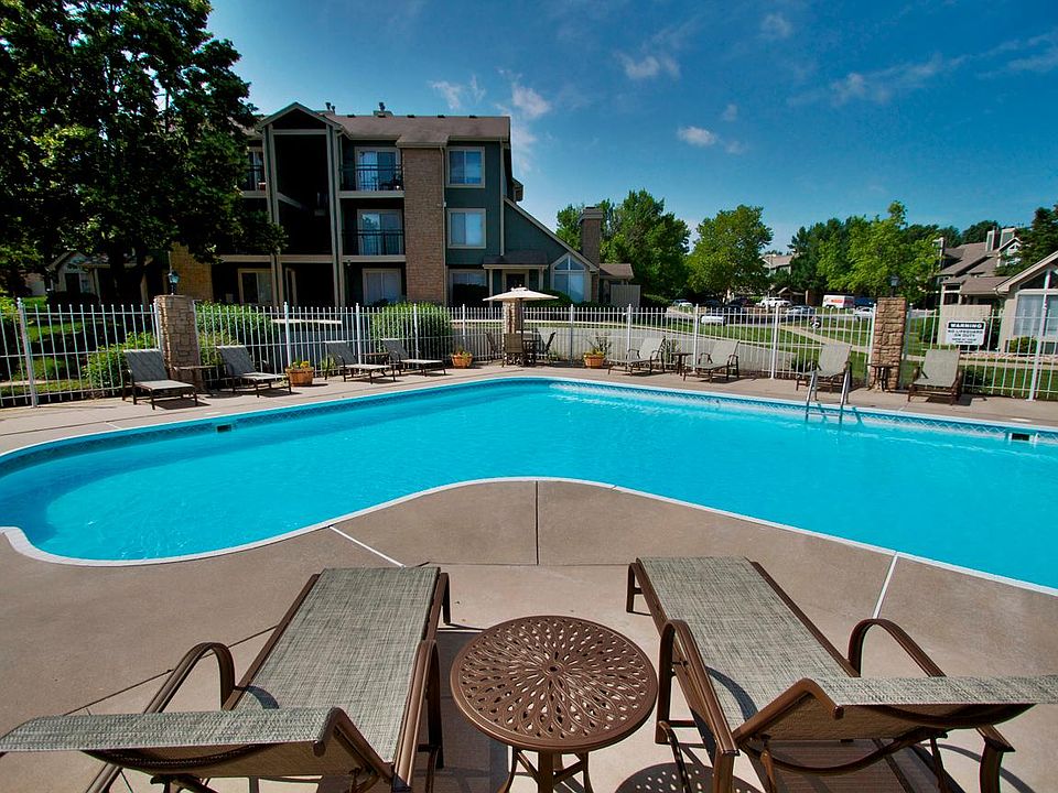 The Lodge 1141 NW Arlington Pl Blue Springs MO Zillow