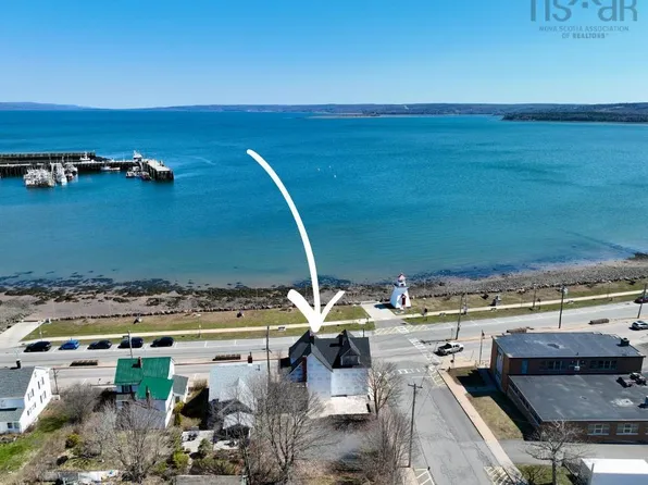 9 Water St, Digby, NS B0V 1A0