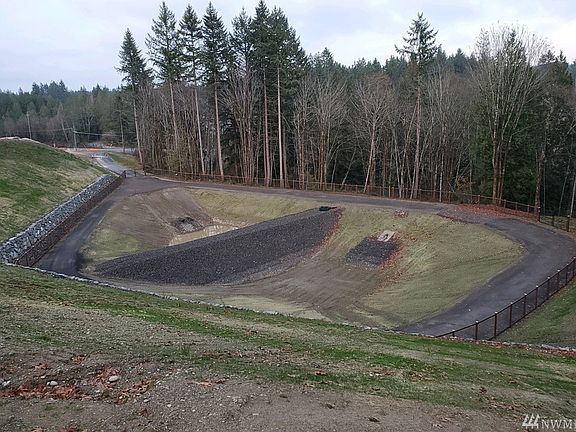 3rd image of 9922 Burnham Dr NW #16