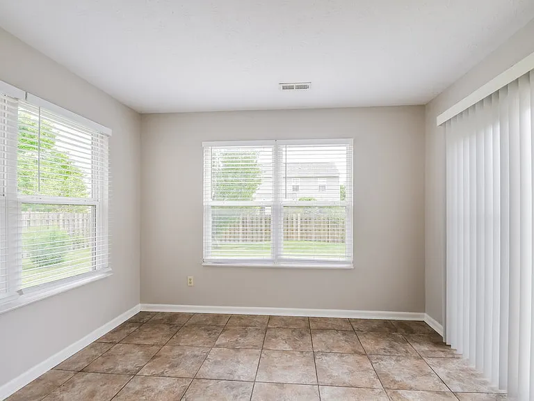 12403 Titans Dr — Photo 7