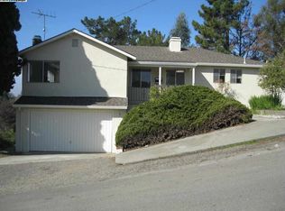 18285 Reamer Rd, Castro Valley, CA 94546