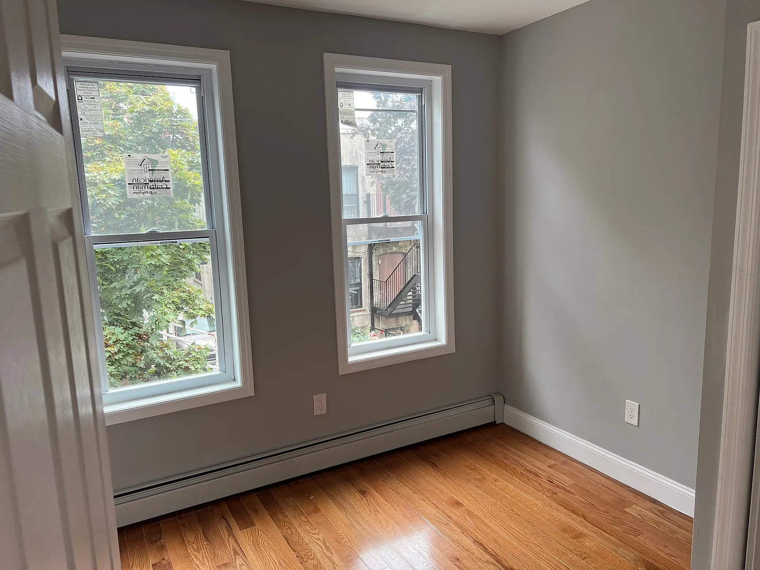 5 bed, 1200 sqft, $4,680 — Photo 3